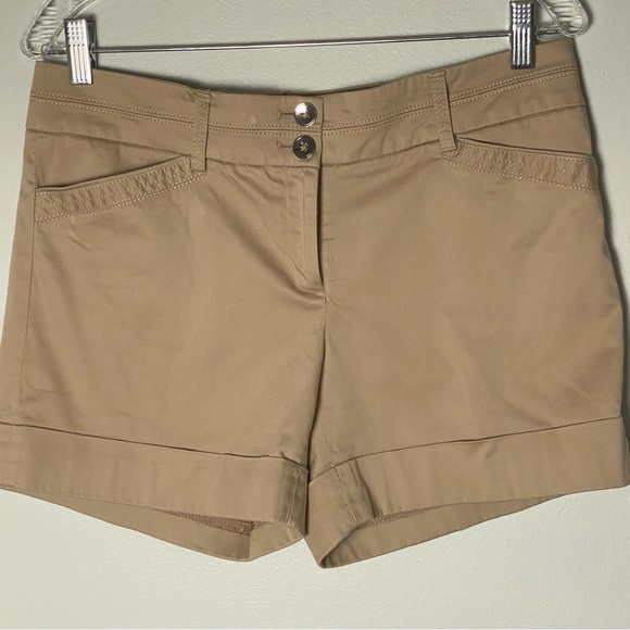 White House Black Market shorts - Picture 2 of 15